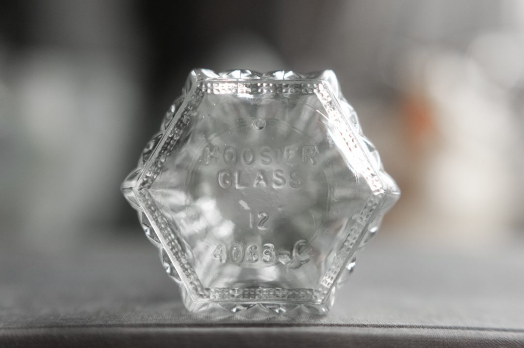 Hoosier Glass 12 4063-C Bud Vase - Image 5